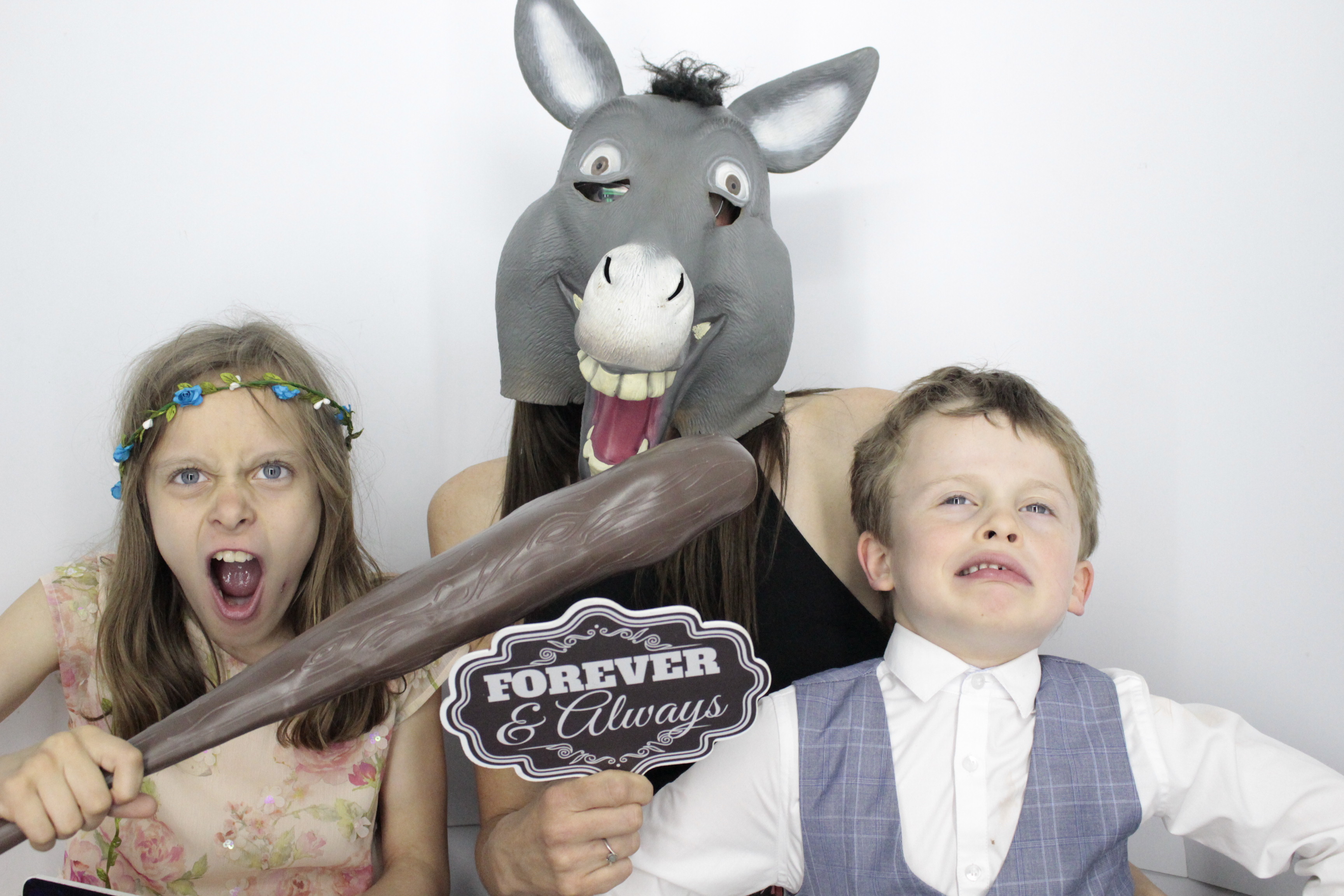 Richard & Laura's Wedding | View more photos from the event at gallery.myphotoboothexperience.co.uk/u/MyPhotoBoothExperienceLtd/Richard-Lauras-Wedding